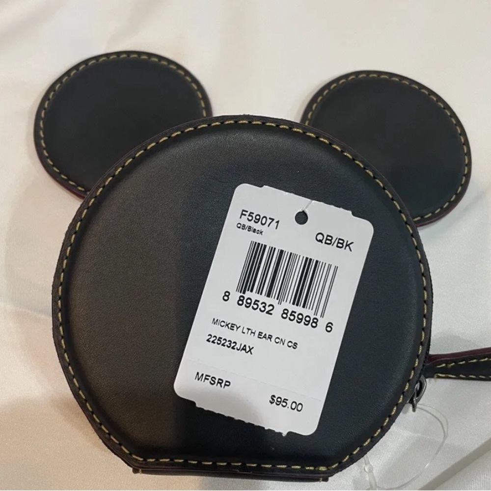Mickey Mouse coin purse glove tan leather